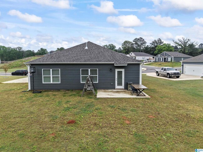 Building Photo - 991 Archers Trail N