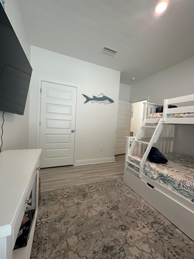 Building Photo - 7 Nest Ln