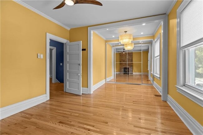 Building Photo - 5625 Wellesley Ave