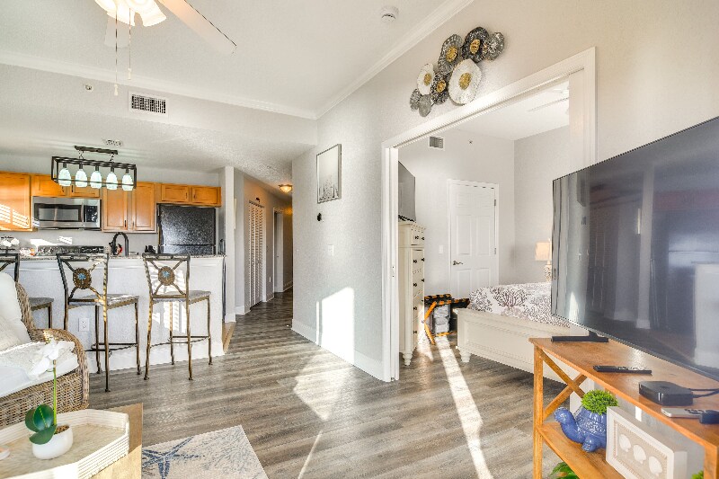 Building Photo - 10315 Gulf Blvd