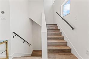 Building Photo - 5016 Bryan St