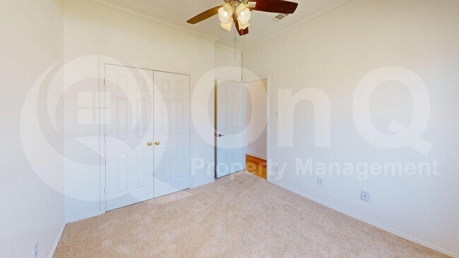 Building Photo - 6717 Smallwood Dr