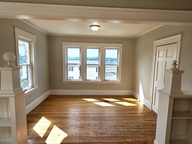 Building Photo - 169 Perry Ave
