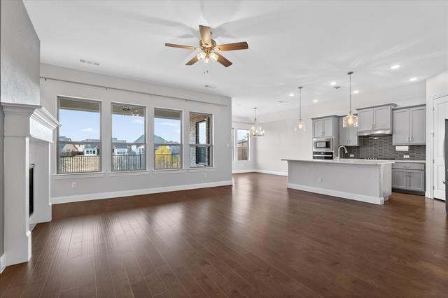 Building Photo - 4825 Secluded Ct