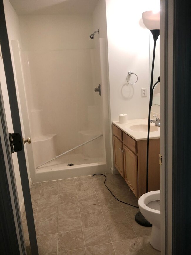 Building Photo - Beautiful Laurel Springs Home For Rent
