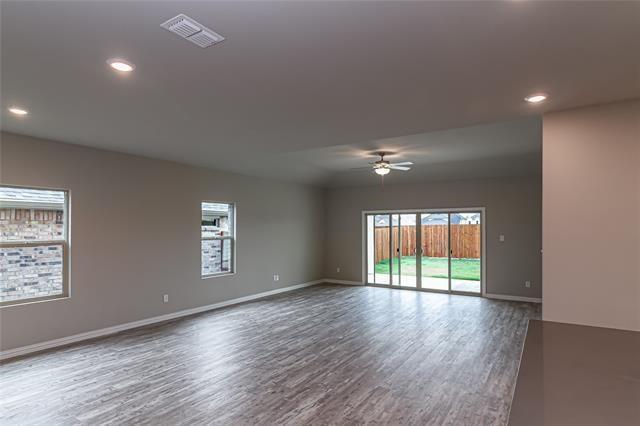 Building Photo - 448 Ella Ln