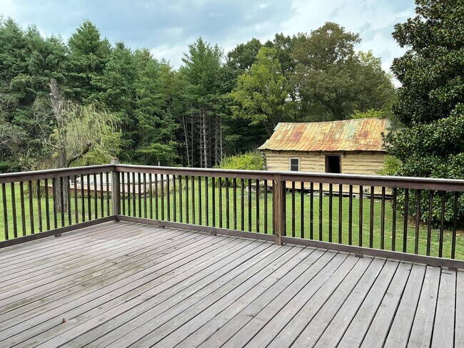 Building Photo - 735 Wiley Brown Rd
