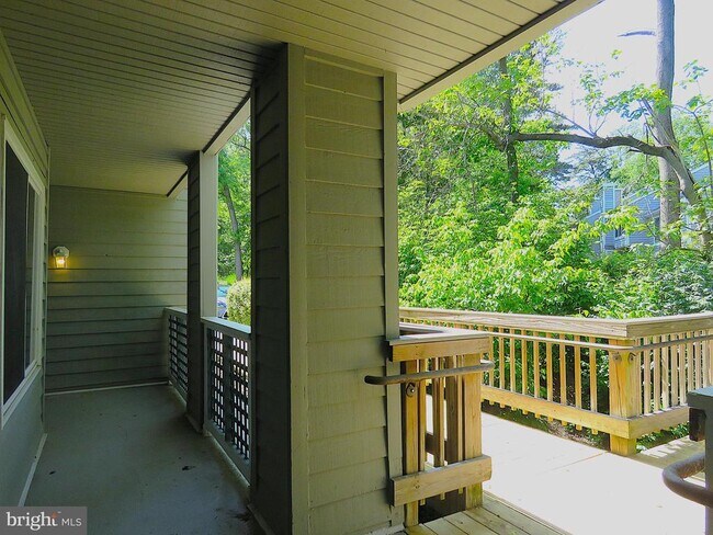 Building Photo - 11701 Summerchase Cir