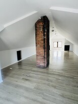 Building Photo - 8310 Bryden St