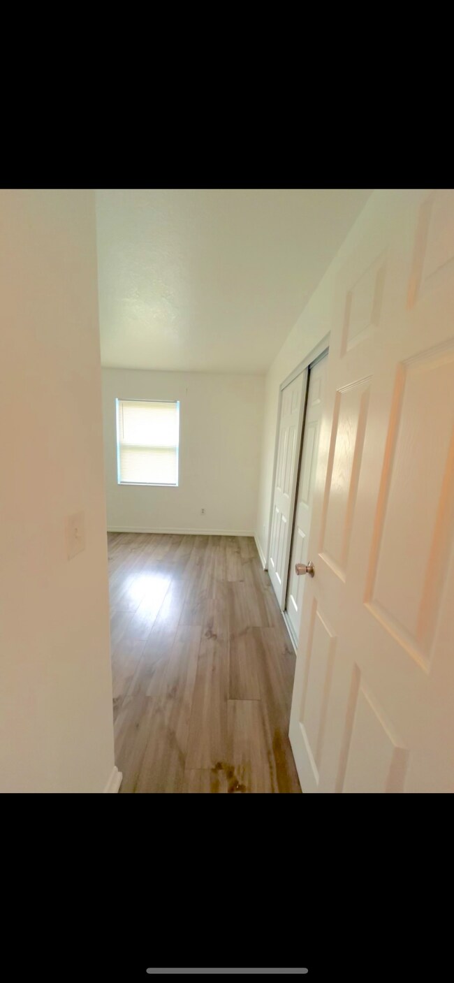Building Photo - 4243 Deltona Blvd