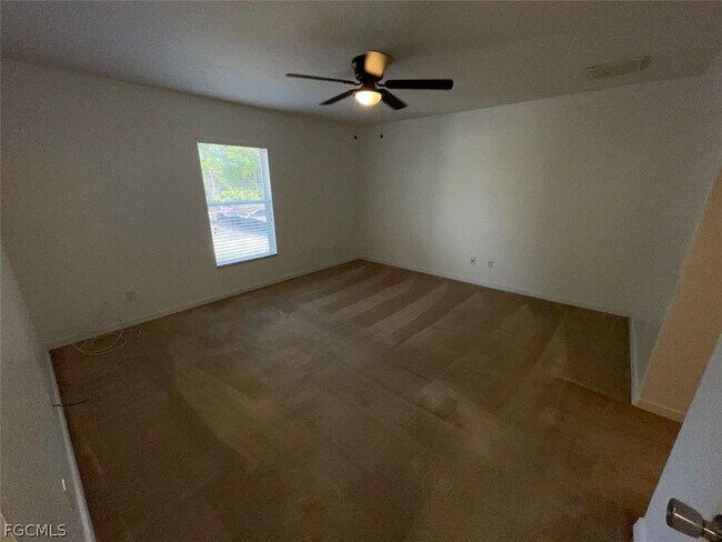 Building Photo - 2614 Carol Pl