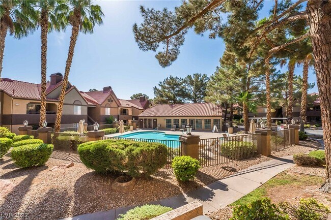 Building Photo - 2200 S Fort Apache Rd