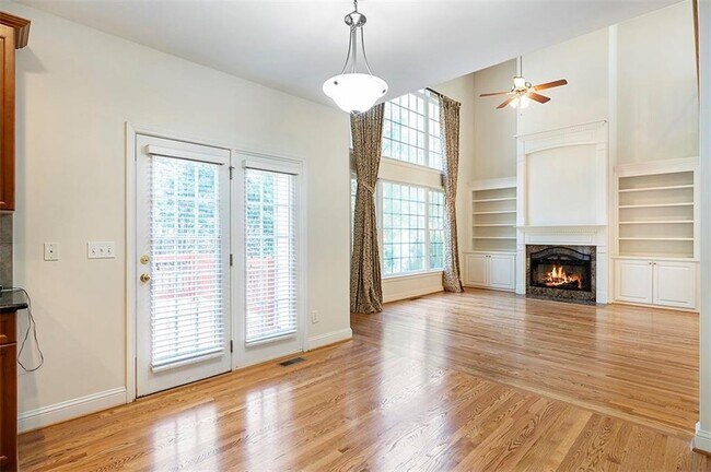 Building Photo - 12489 Huntington Trace