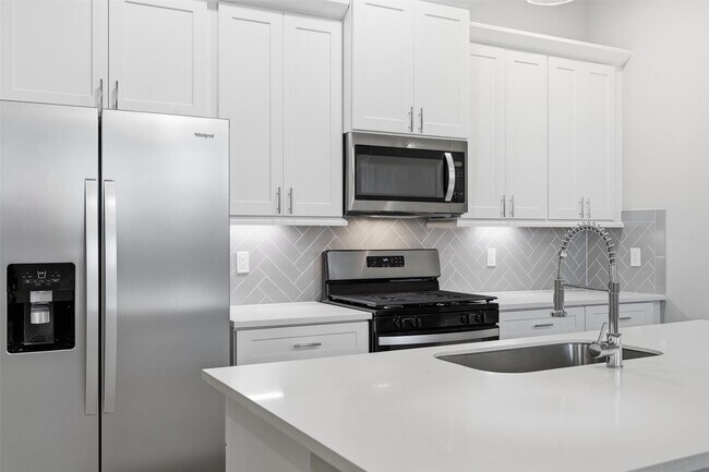 Building Photo - 11 Wellford St