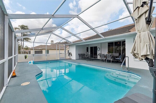 Building Photo - 1062 Greenturf Rd