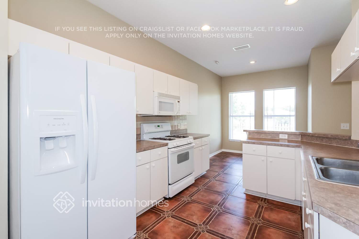 Building Photo - 6731 Monarch Park Dr