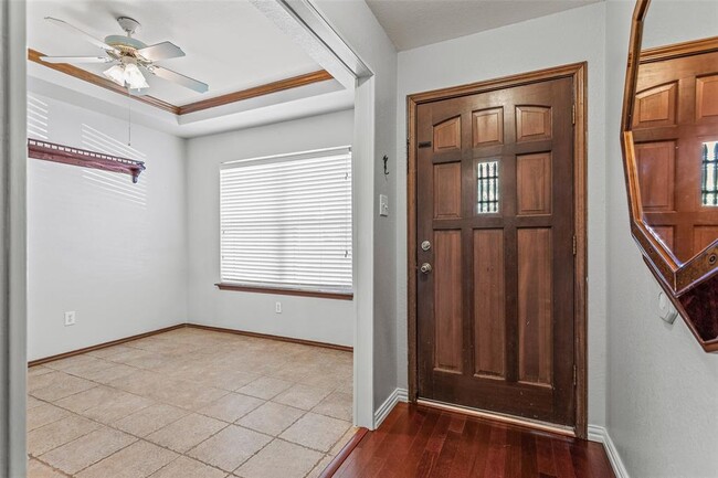 Building Photo - 1106 Lockridge-