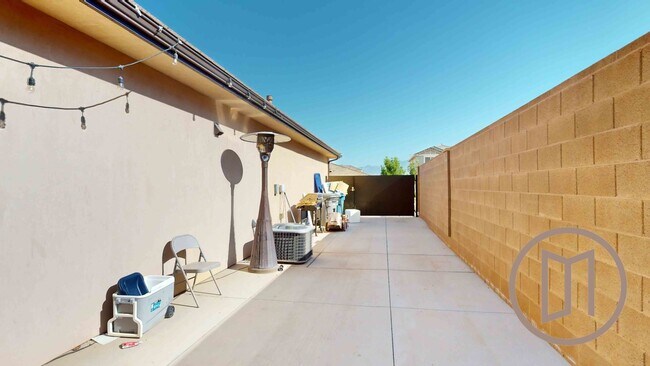 Building Photo - Beautiful home in Little Valley