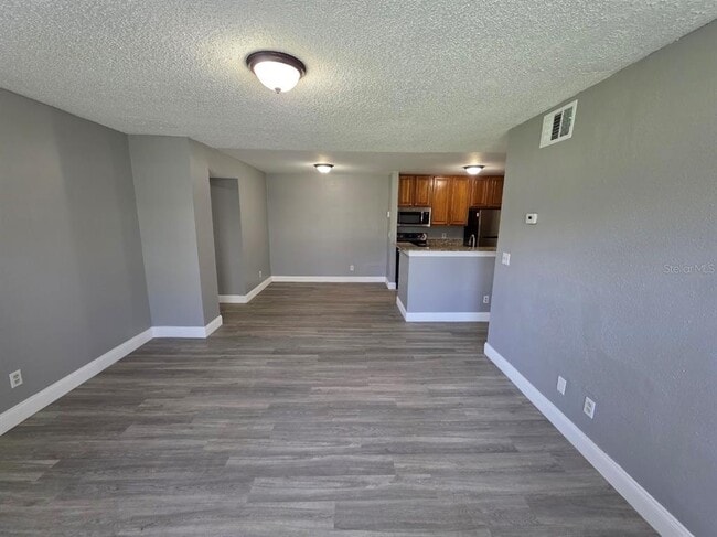 Building Photo - 6130 Westgate Dr