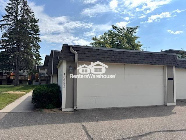 Building Photo - 10531 Dupont Rd S