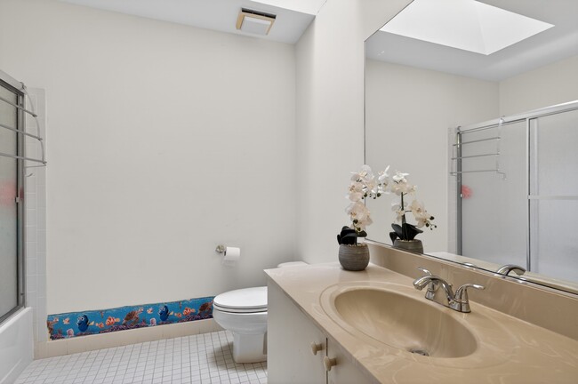 Building Photo - 36 Wimbledon Dr