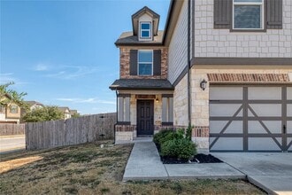 Building Photo - 13603 Abraham Lincoln St