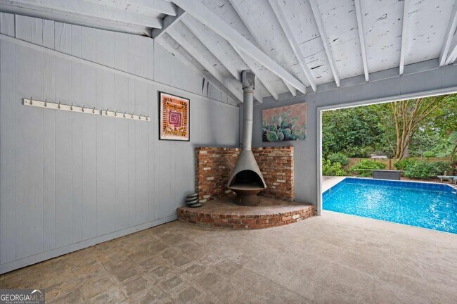 Building Photo - 1337 Briarcliff Rd NE