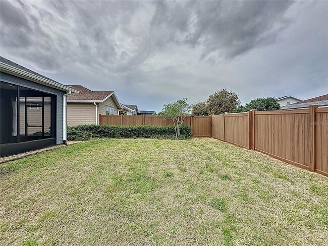 Building Photo - 345 Alcove Dr
