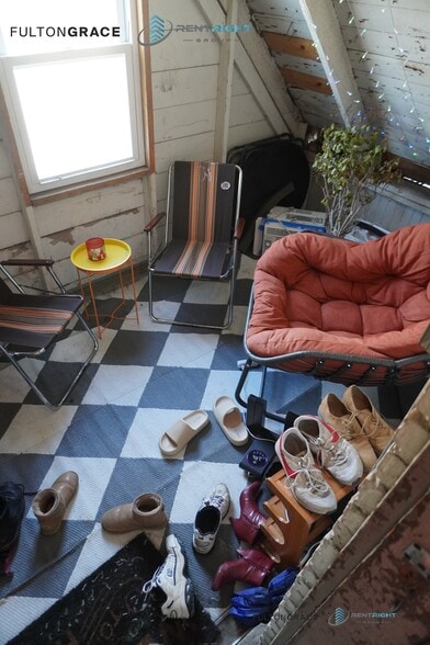 Building Photo - 2652 W 23rd Pl