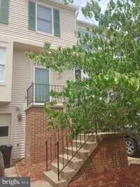 Building Photo - 14716 Grobie Pond Ln