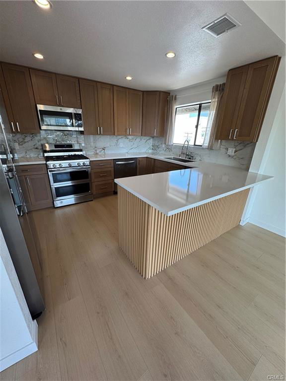 Building Photo - 221 S Gale Dr