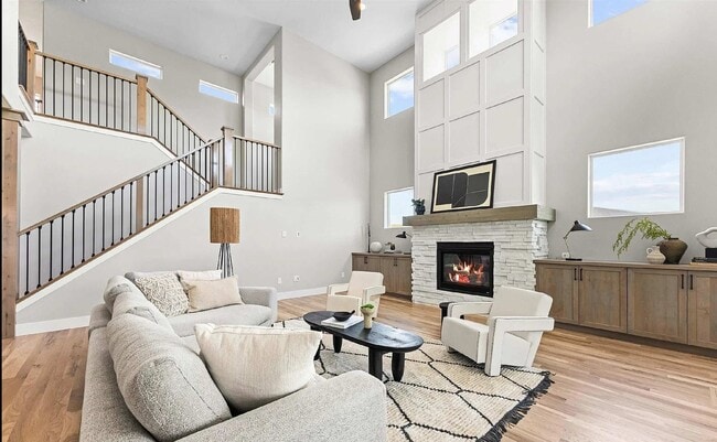 Building Photo - Luxury Home for Lease in Dry Creek Ranch –...