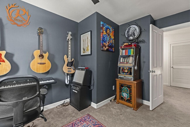 Building Photo - 97 Mantero Way