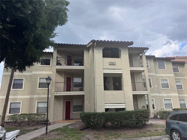 Building Photo - 3016 Parkway Blvd