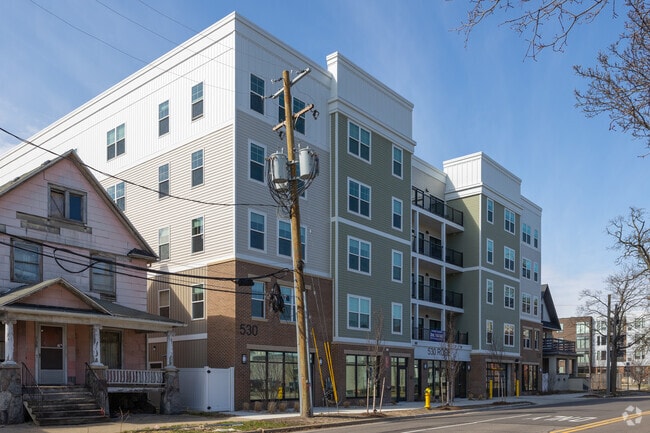 Building Photo - Rose St. Senior