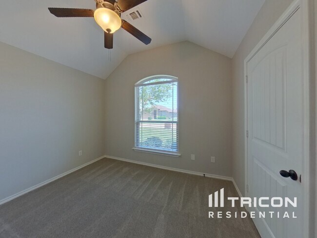 Building Photo - 4206 Sapphire Ln