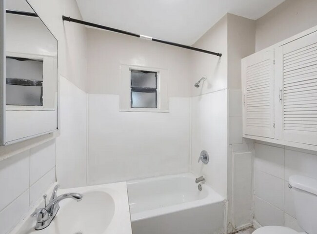 Building Photo - 235 35th St S