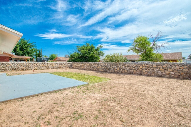 Building Photo - 10720 Mc Allen Pl