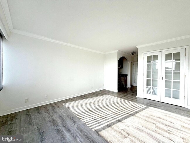 Building Photo - 5500 Friendship Blvd
