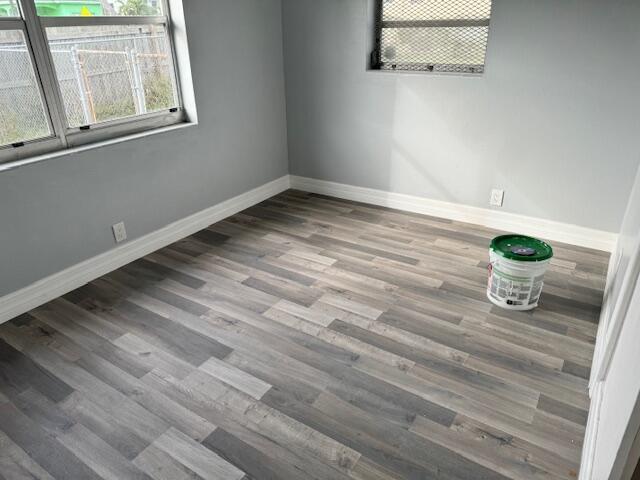 Building Photo - 1015 Avenue I