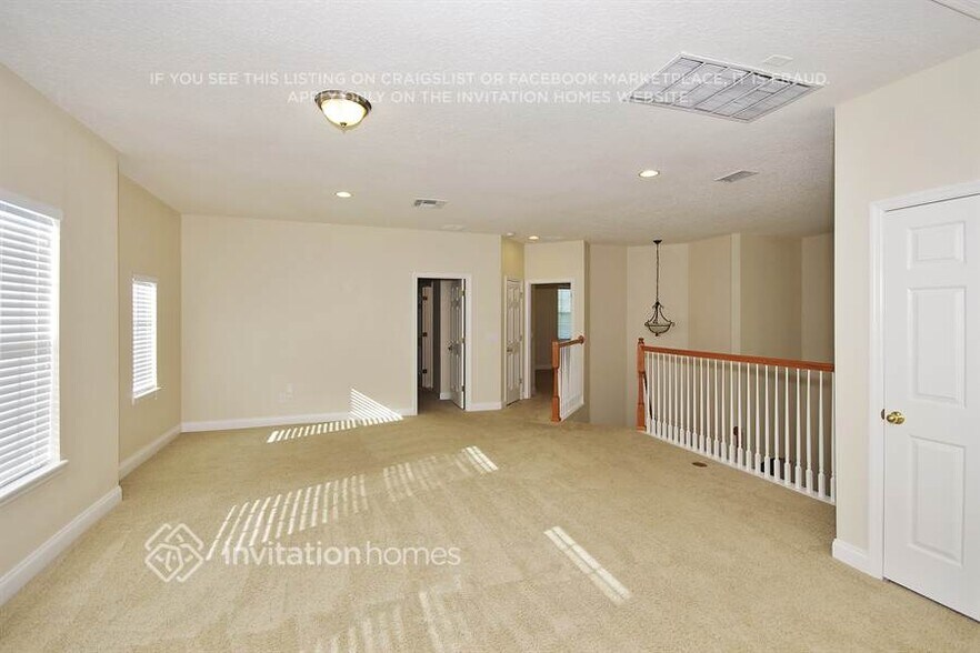 Building Photo - 2129 Wild Tamarind Blvd