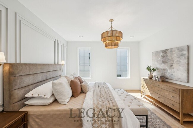 Building Photo - 1200 Phillips St