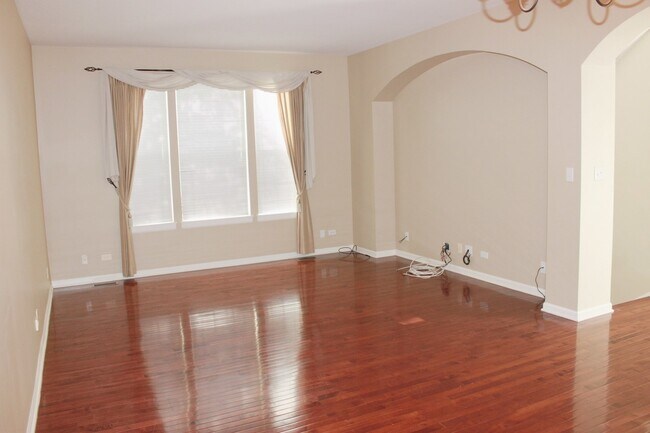 Building Photo - 1157 Georgetown Way