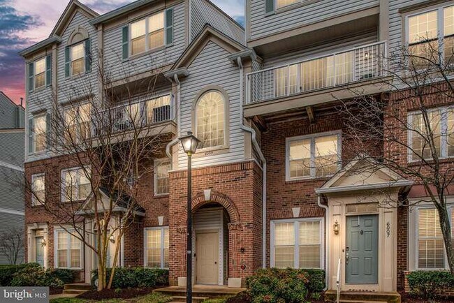 Primary Photo - 6005 Terrapin Pl