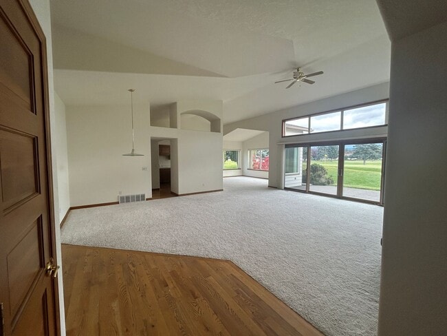 Building Photo - Beautiful Home on Village Greens with Vaulted Ceilings~A rare find!