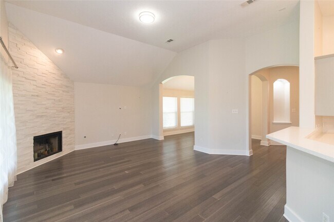 Building Photo - 1318 Ragsdale Ln