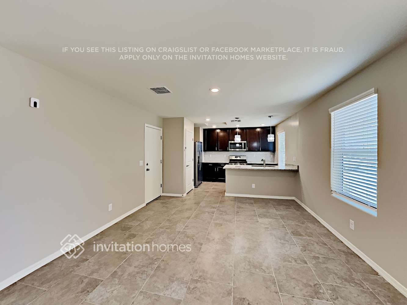 Building Photo - 8015 W Agora Ln