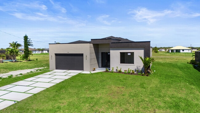 Building Photo - 3927 NW 40th Terrace