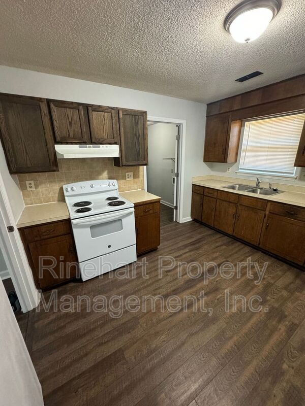 Building Photo - 784 Grier St