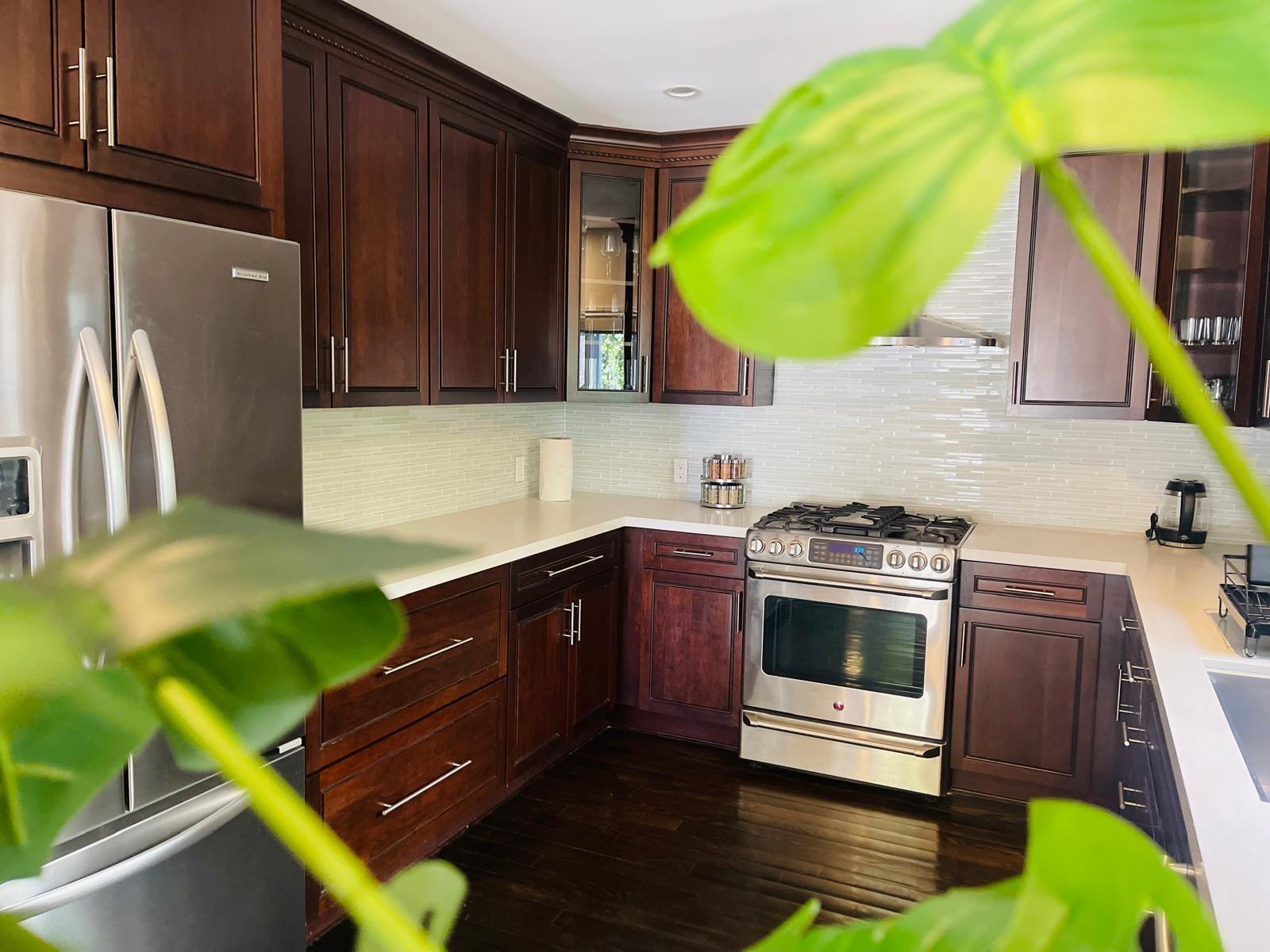 Building Photo - 17946 Valley Vista Blvd